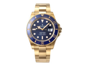 Submariner Date watch in yellow gold with a 40mm case, blue dial, luminous markers, and date displayed at 3 o'clock.
