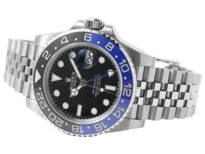GMT-Master II 'Batgirl' watch with 40mm stainless steel case, black dial, blue and black bezel, and Jubilee bracelet.