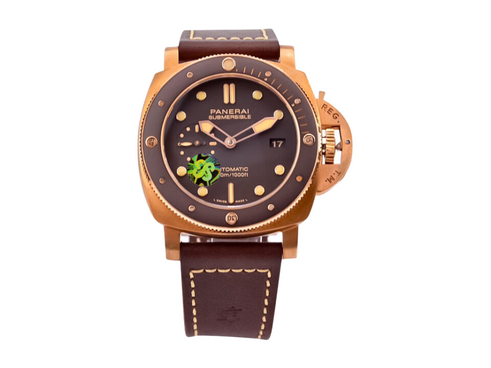 Luminor Submersible 3 Days Automatic ‘Bronzo’ watch with bronze case, titanium caseback, and brown dial on leather strap.