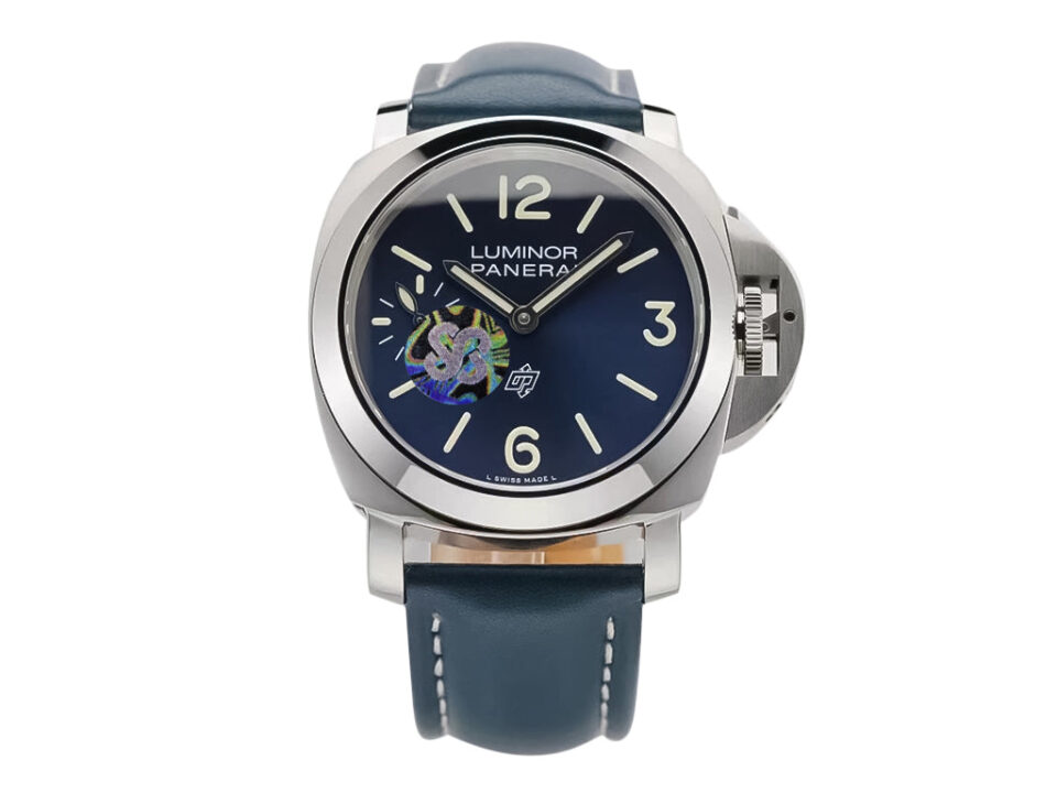 Luminor Marina Logo 3 Days ‘Blu Mare Edition’ watch with stainless steel Bettarini-style case and blue leather strap.