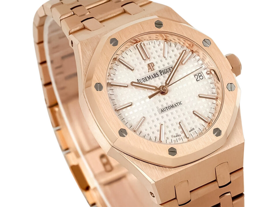 Royal Oak Pink Gold with Silver Dial (37mm) featuring an octagonal bezel, detailed patterned dial, and pink gold bracelet.