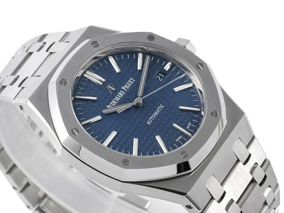 Royal Oak Stainless Steel 41mm watch with a blue textured dial, silver markers, and bracelet link detailing.