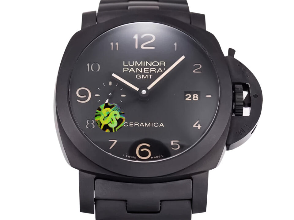 Luminor 1950 3 Days GMT Automatic ‘Tuttonero’ watch with black ceramic case and bracelet, featuring sleek black dial design.