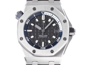 Royal Oak Offshore Diver 42mm, stainless steel case, grey dial with luminescent markers, and blue rotating inner bezel.