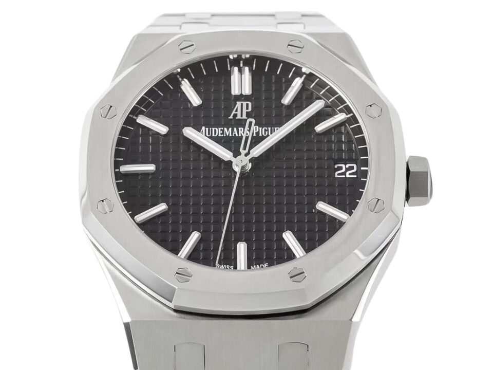 Royal Oak Stainless Steel 41mm watch with black dial, white hour markers, and date display at 3 o'clock position.