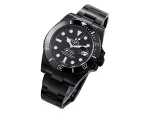 Submariner Date Stainless Steel (Blaken) watch with a black dial, 40mm case, and luminescent markers.