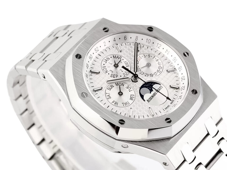 Royal Oak Perpetual Calendar watch in stainless steel, 41mm case, silver dial with moon phase and calendar functions.