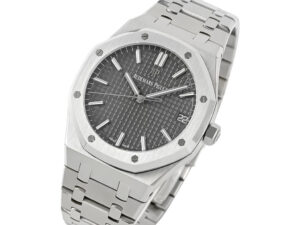 Royal Oak Stainless Steel watch with grey dial, 41mm, featuring a stainless steel bracelet and date display at 3 o'clock.