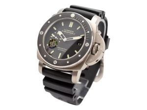 Luminor Submersible 1950 Amagnetic 3 Days Automatic Titanio watch with black dial and black strap displayed at an angle.