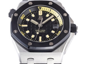 Royal Oak Offshore Diver watch in stainless steel, 42mm, black dial with luminescent markers and yellow accents.