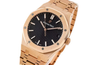 Royal Oak 41mm watch in pink gold, featuring a black dial with sleek hour markers and integrated bracelet design.