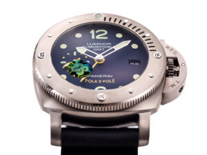 Luminor Submersible 1950 3 Days GMT Automatic Titanio 'Pole 2 Pole' watch with titanium case and black rubber strap.