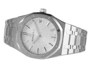 Royal Oak Stainless Steel with Silver Dial (41mm) - 15500, featuring a sleek design and classic silver patterned face.