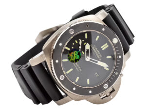 Luminor Submersible 1950 Amagnetic 3 Days Automatic ‘Titanio’ watch with black dial, black strap, and luminous markers.
