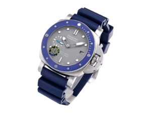 Luminor Submersible 42 3 Days Automatic watch with stainless steel case, shark-grey dial, and blue rubber strap.
