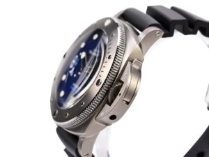 Side view of the Luminor Submersible 47 3 Days Automatic with BMG-Tech titanium case, blue dial, and black strap.