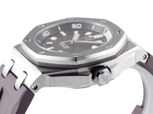 Royal Oak Offshore Diver 42mm stainless steel watch with grey dial and matching rubber strap, showcasing bezel and crown.