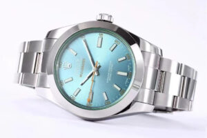 Milgauss GV Stainless Steel watch with Z-Blue dial, 40mm case, featuring luminous markers and polished silver bracelet.