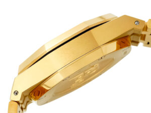 Side view of the Royal Oak Chronograph Yellow Gold with Blue Dial (41mm), showcasing its polished yellow gold case.