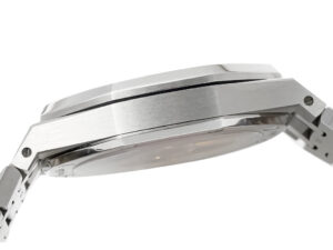 Side view of the Royal Oak Stainless Steel with Silver Dial (41mm) – 15500, showcasing its sleek brushed finish and profile.