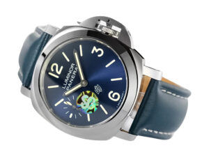 Luminor Marina Logo 3 Days ‘Blu Mare Edition’ watch with stainless steel Bettarini-style case and blue leather strap.