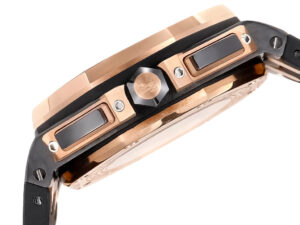 Side view of the Royal Oak ‘Offshore Chronograph’ Ceramic and Pink Gold with Black Dial (44mm) highlighting its details.