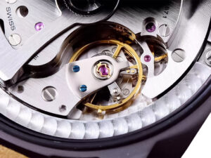 Close-up view of the intricate mechanical movement inside the Luminor 1950 Marina 3 Days Automatic Aluminium (44mm).