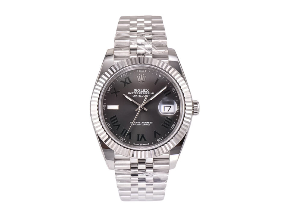 Datejust 41 Stainless Steel 'Wimbledon' with Jubilee bracelet, dark dial, Roman numerals, and fluted bezel.