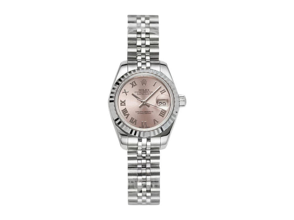 Lady-Datejust 28 in stainless steel featuring a pink Roman numeral dial, fluted bezel, and Jubilee bracelet.