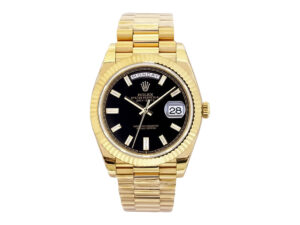 Day-Date 40 Yellow Gold ‘President’ watch with Onyx Diamond Dial, Fluted Bezel, and distinctive gold bracelet.