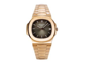 Nautilus Rose Gold watch with Chocolate Dial (40mm) featuring a sleek rose gold bracelet and elegant design.