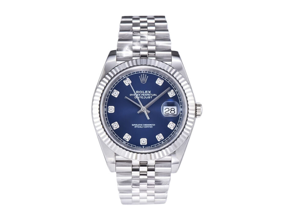 Datejust 41 Stainless Steel on Jubilee bracelet with Diamond Blue Dial and Fluted Bezel, featuring date display at 3 o’clock.