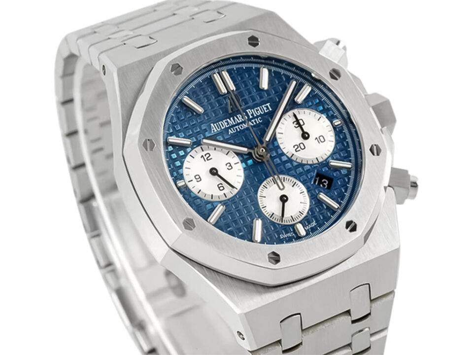 Royal Oak Chronograph Stainless Steel watch with blue dial, 41mm case, silver-tone bracelet, and three subdials.