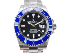 Submariner Date Stainless Steel ‘Cookie Monster’ (41mm) with a black dial, blue bezel, and stainless steel bracelet.