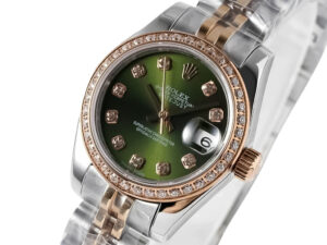 Lady-Datejust 28 Two Tone Rose Gold on Jubilee, Green Diamond Dial, Diamond Bezel, displaying a date window at the 3 o'clock.