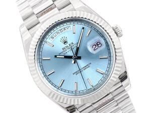 Day-Date 40 Platinum 'President' with Ice Blue Dial, Fluted Bezel, and polished link bracelet showing the date at 28.