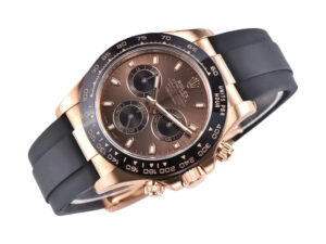 Cosmograph Daytona Rose Gold Oysterflex with Chocolate Dial, featuring a luxurious design and black rubber strap.