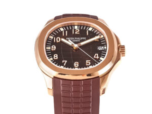Aquanaut Rose Gold 40mm watch with a chocolate dial, luminous hands, Arabic numerals, and a matching brown strap.