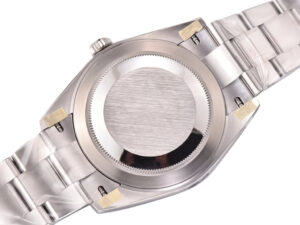 Back view of the Datejust 41 Stainless Steel on Oyster bracelet, showcasing its brushed finish and polished details.