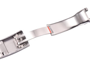 Stainless steel Oyster bracelet clasp for Datejust 41, showcasing robust design and fine craftsmanship.