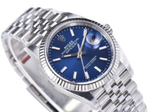 Datejust 36 Stainless Steel on Jubilee bracelet with blue dial, fluted bezel, and Cyclops date window.