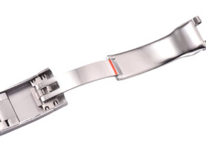 Close-up view of the stainless steel Oyster bracelet clasp for the Datejust 41 polished finish and secure locking mechanism.