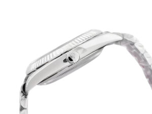 Side view of the Day-Date 40 White Gold ‘President’ watch with a fluted bezel and polished bracelet, showcasing its profile.