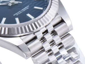 Close-up of the Datejust 41 Stainless Steel on Jubilee bracelet with a Fluted Motif Blue Dial and Fluted Bezel.
