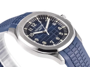 Aquanaut Stainless Steel 'Jumbo' watch with blue dial, 42mm case, featuring a patterned strap and silver-tone detailing.
