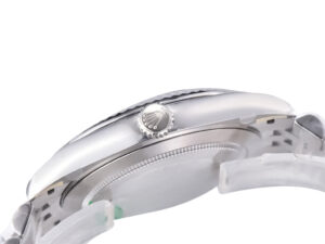 Side view of the Datejust 41 Stainless Steel on Jubilee bracelet, showcasing the fluted bezel and crown detailing.