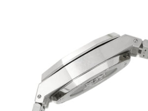 Side view of the Royal Oak Chronograph Stainless Steel (41mm) showing its polished case and bracelet detail.