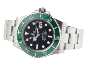 Stainless steel Submariner Date 'Starbucks' watch (41mm) with black dial, green bezel, and oyster bracelet.