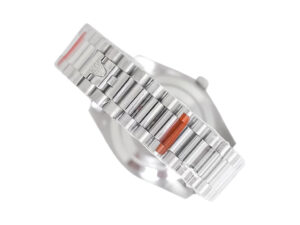 Day-Date 40 White Gold 'President' with Black Dial and Fluted Bezel, showcasing its elegant bracelet and clasp details.