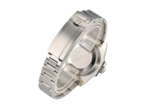 Back view of the Submariner Date Stainless Steel ‘Hulk’ (40mm) watch showcasing its clasp and stainless steel bracelet.
